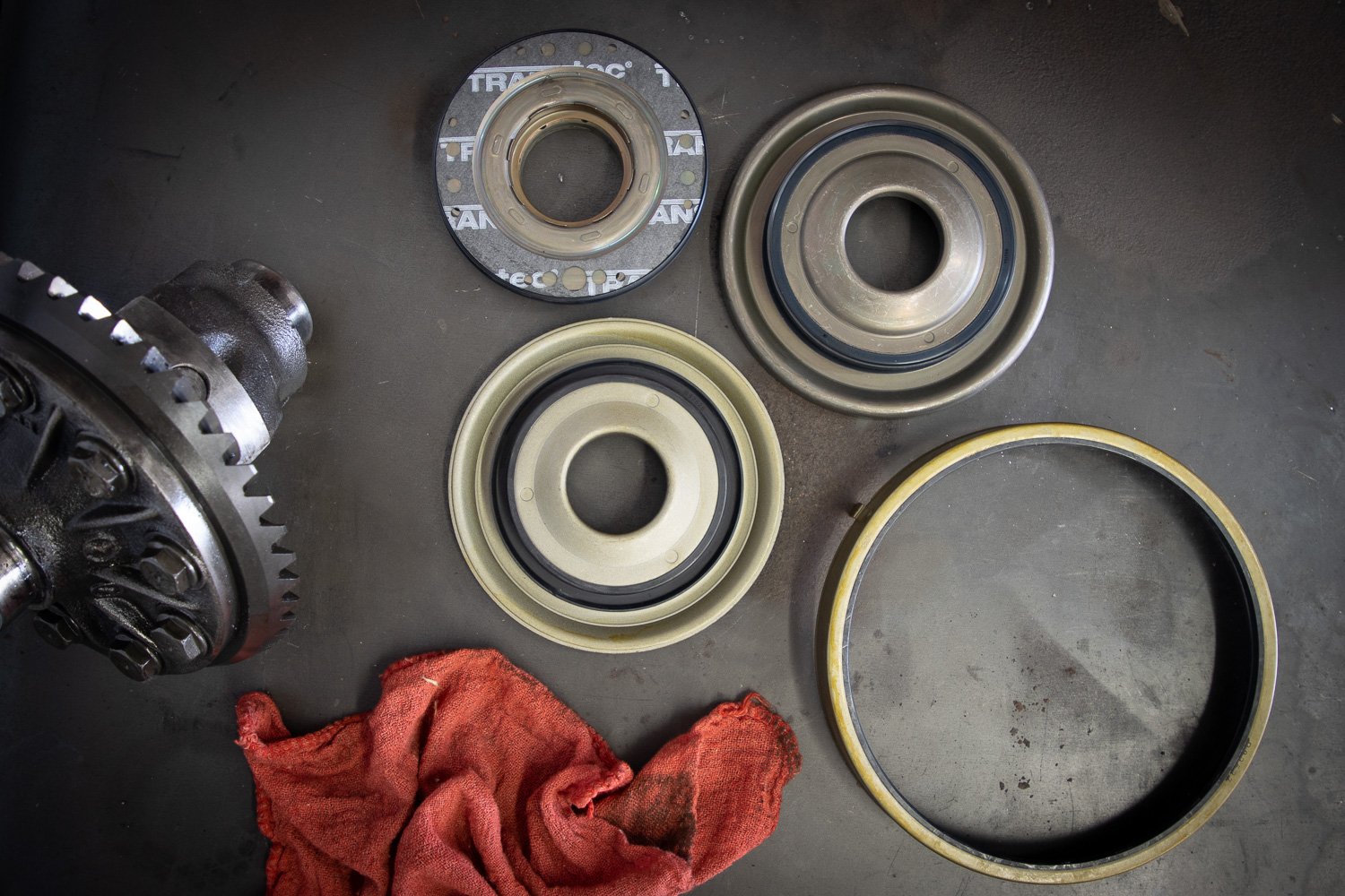 Bonded_Pistons-05